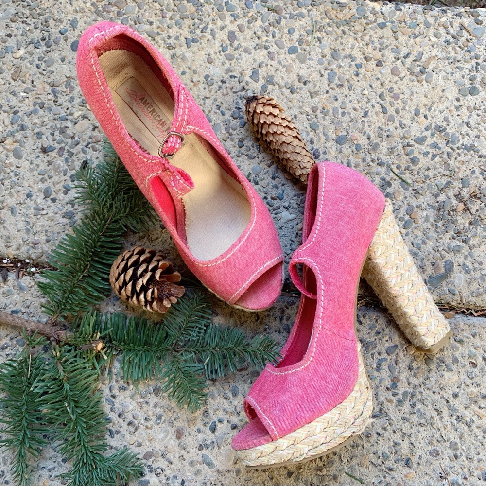 Pin up Babe, AMERICAN RAG, platform heels!!